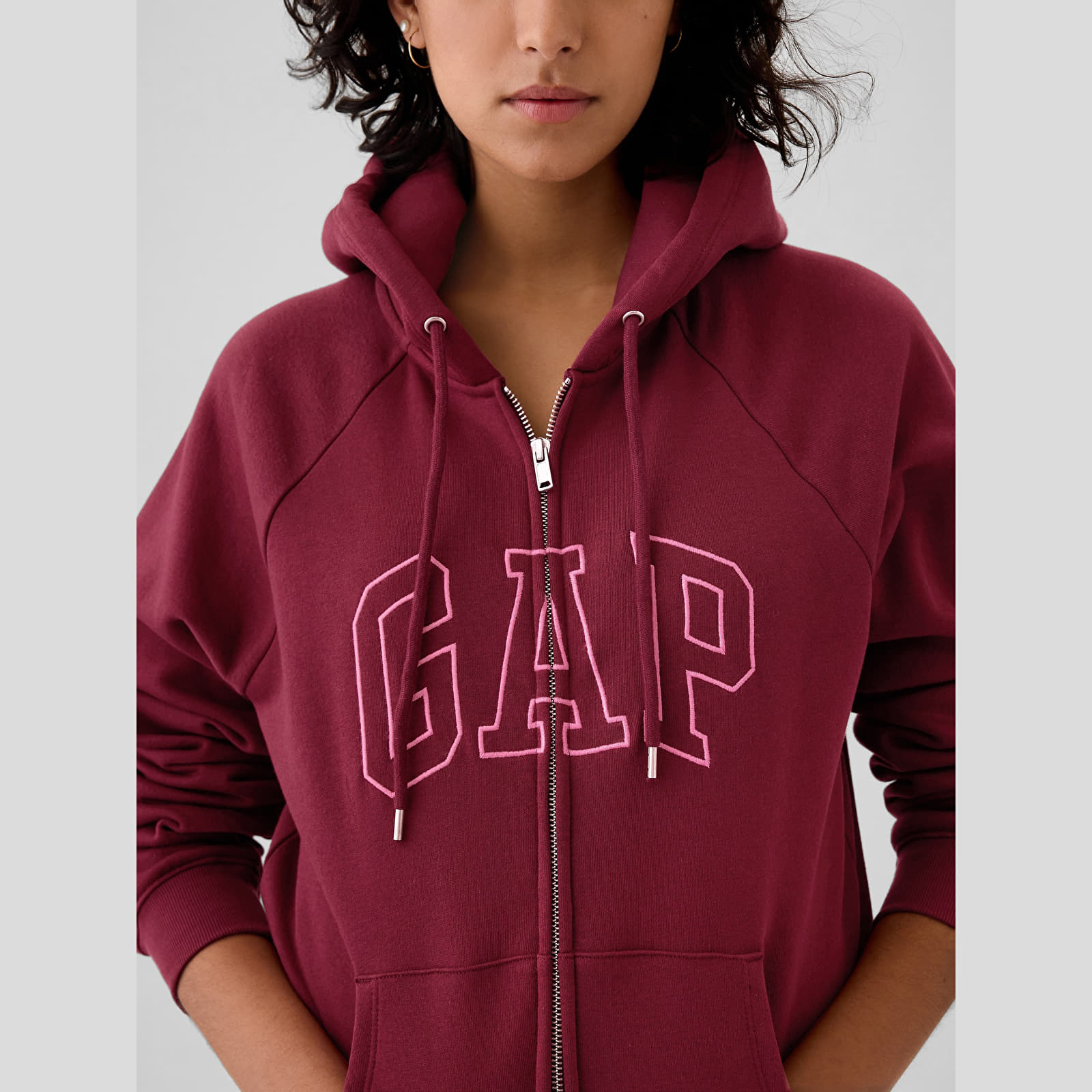 Sweatshirts für Frauen GAP New Fullzip Hoodie Red Delicious