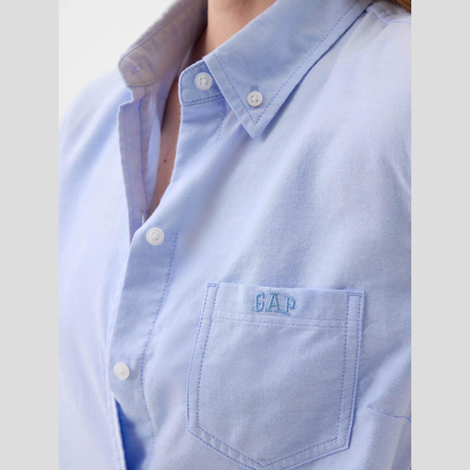 Naisten paidat GAP Logo Fitted Oxford Shirt Light Blue