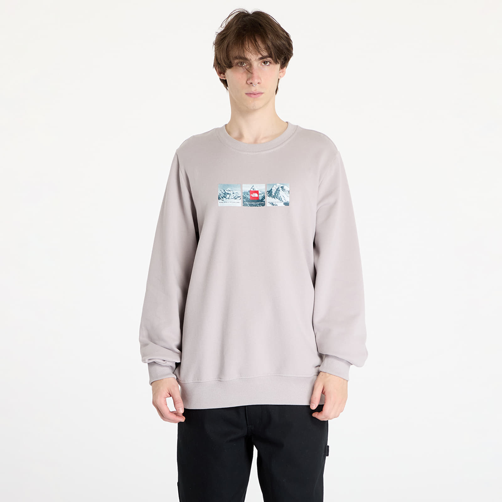 Moške majice The North Face Crew Expedition System Moonstone Grey