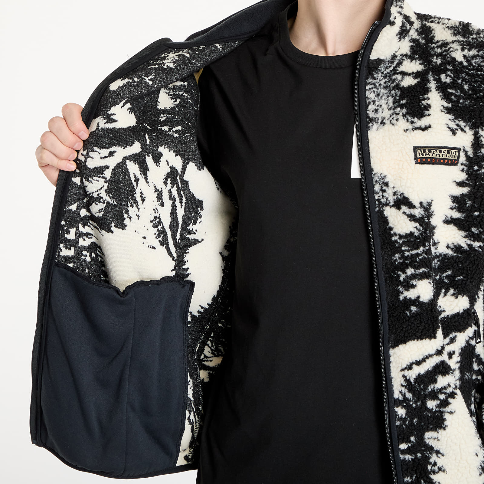 Мъжки якета Napapijri T-Argient Aop Track Jacket Black/ White