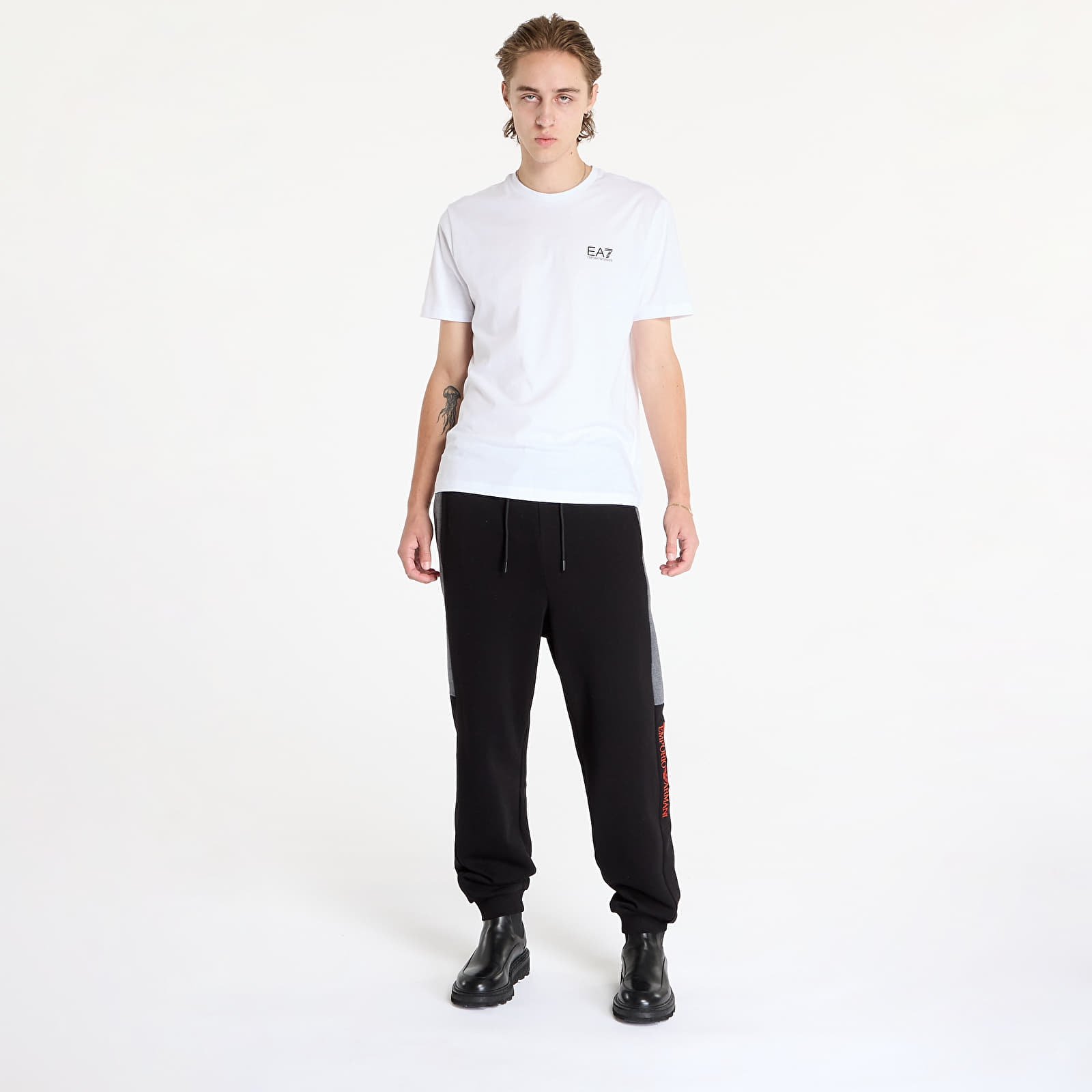 Spodnie dresowe EA7 Emporio Armani Trouser Black