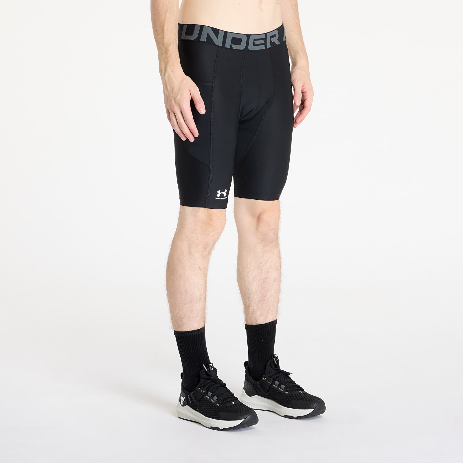 Pantalones cortos para hombre Under Armour HeatGear Armour Long Shorts Black/ White