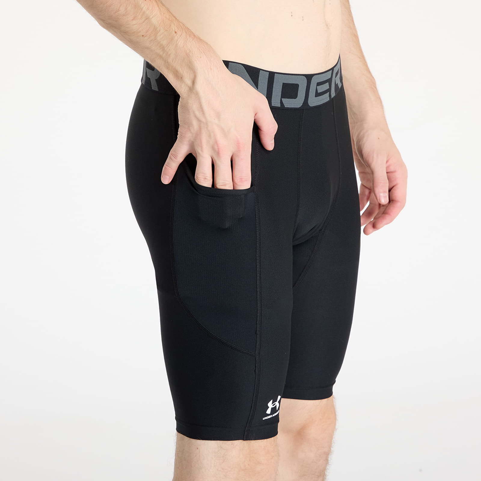 Pantalones cortos para hombre Under Armour HeatGear Armour Long Shorts Black/ White