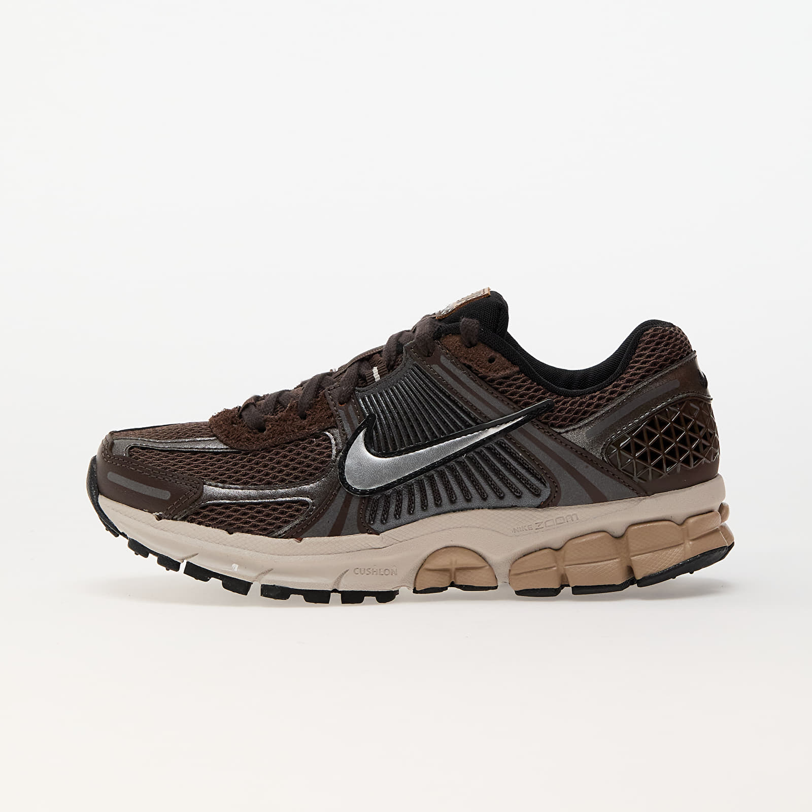Naiste tossud ja kingad Nike W Zoom Vomero 5 Baroque Brown/ Chrome-Lt Orewood Brn-Hemp