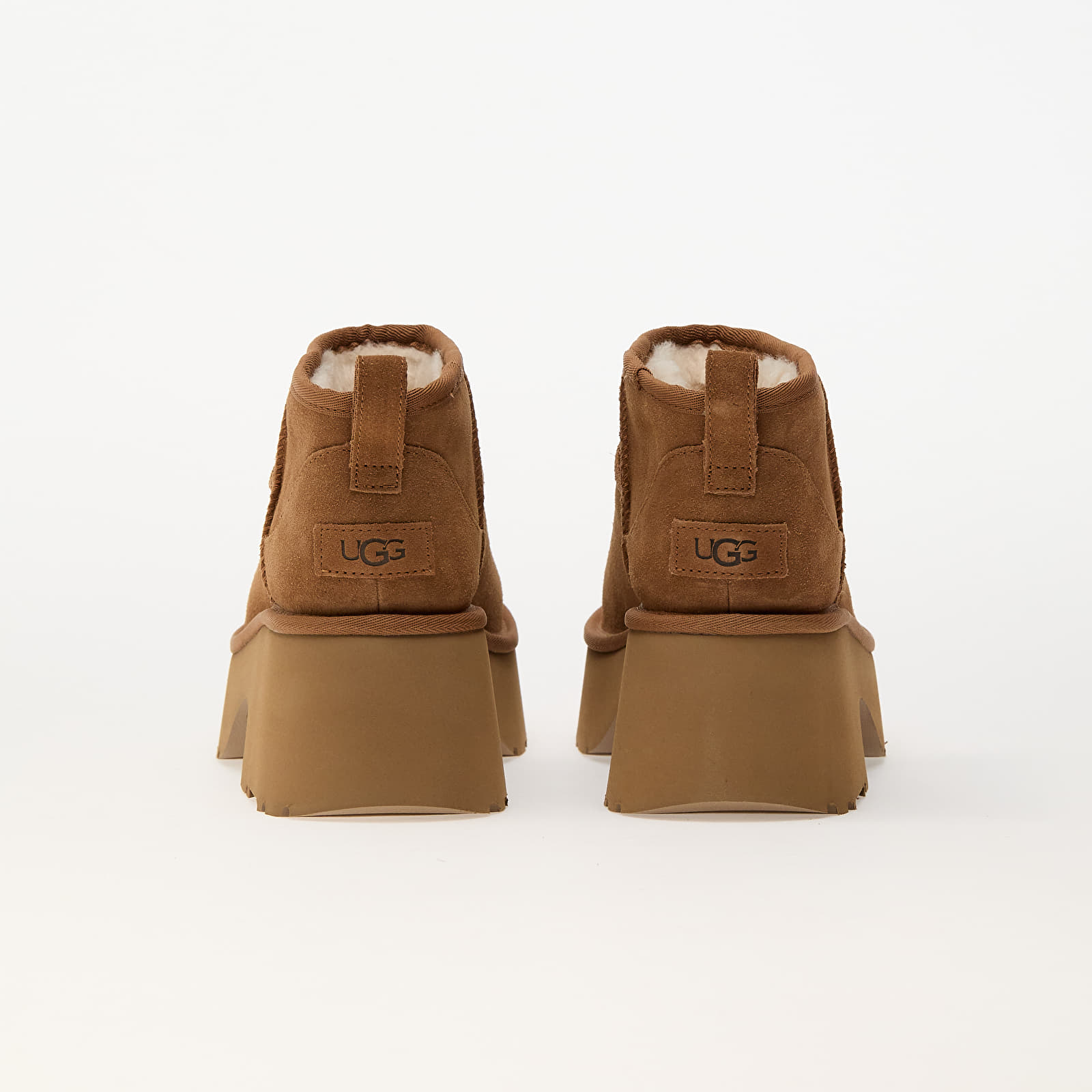 Shoes UGG W Classic Ultra Mini New Heights Chestnut
