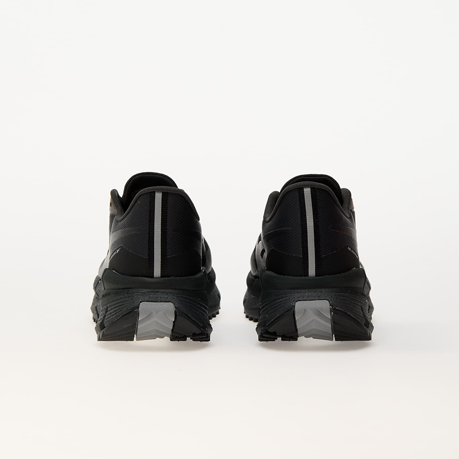 Męskie trampki i buty Reebok Floatzig Adventure 1 Black/ Grey 6/ Grey 3