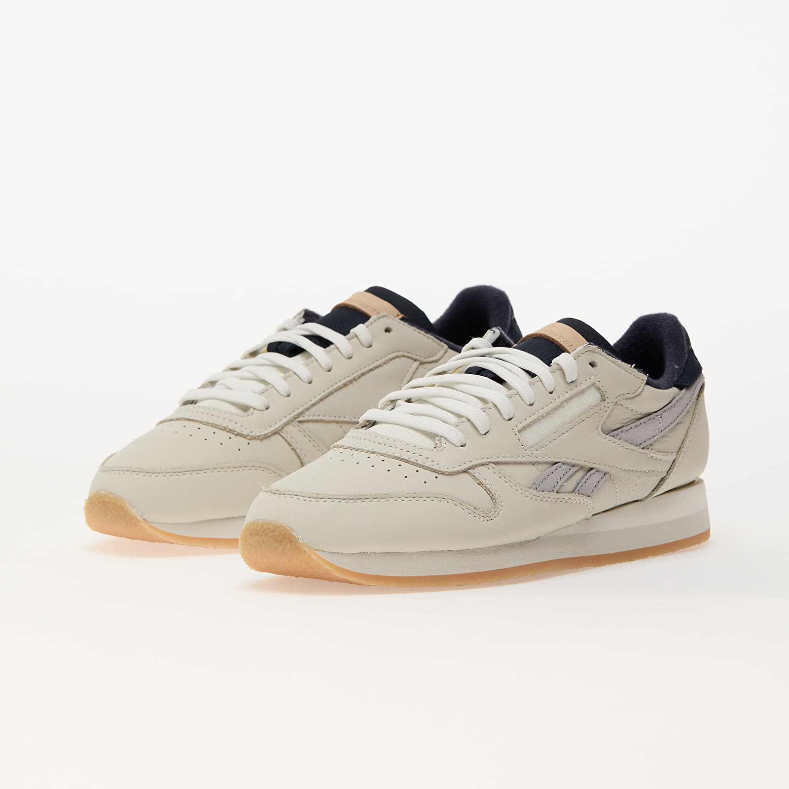Shoes Reebok Classic Leather Premium Chalk/ Vector Navy/ Grey 1