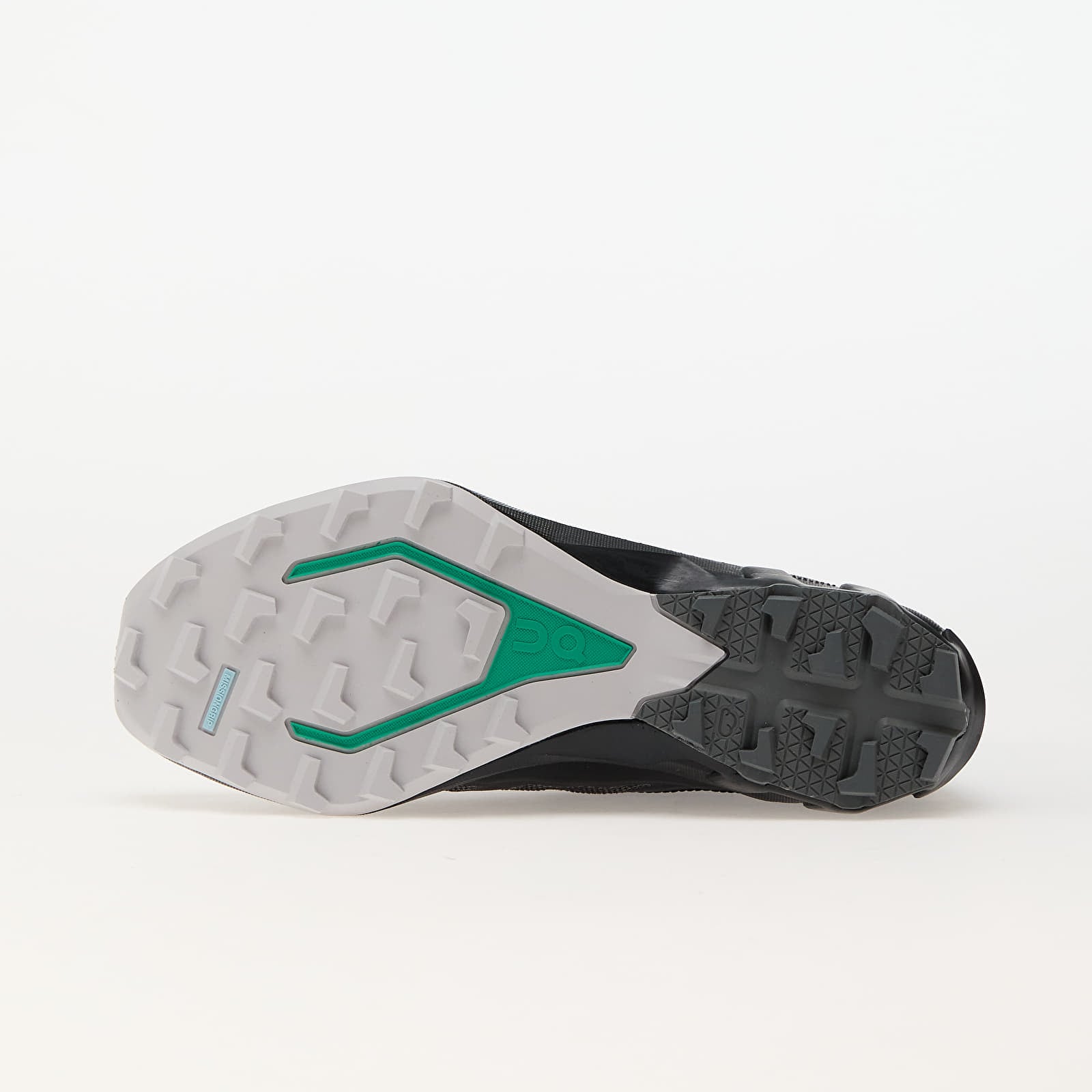 Chaussures et baskets femme On W Cloudventure Peak 3 Black/ Glacier