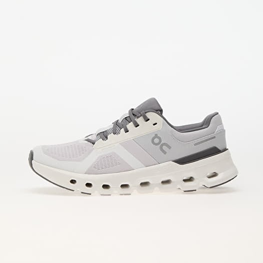 On M Cloudrunner 2 Frost/ White