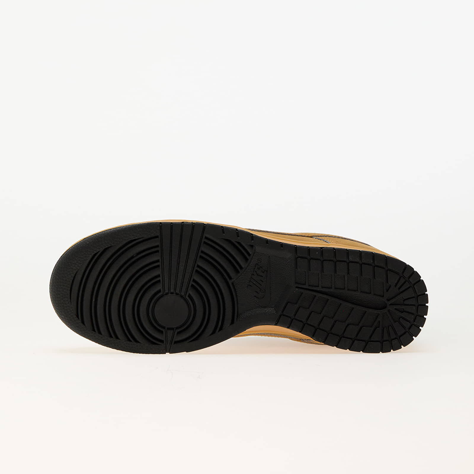 Meeste tossud ja kingad Nike Dunk Low Retro Se Wheat/ Wheat-Gum Yellow-Black
