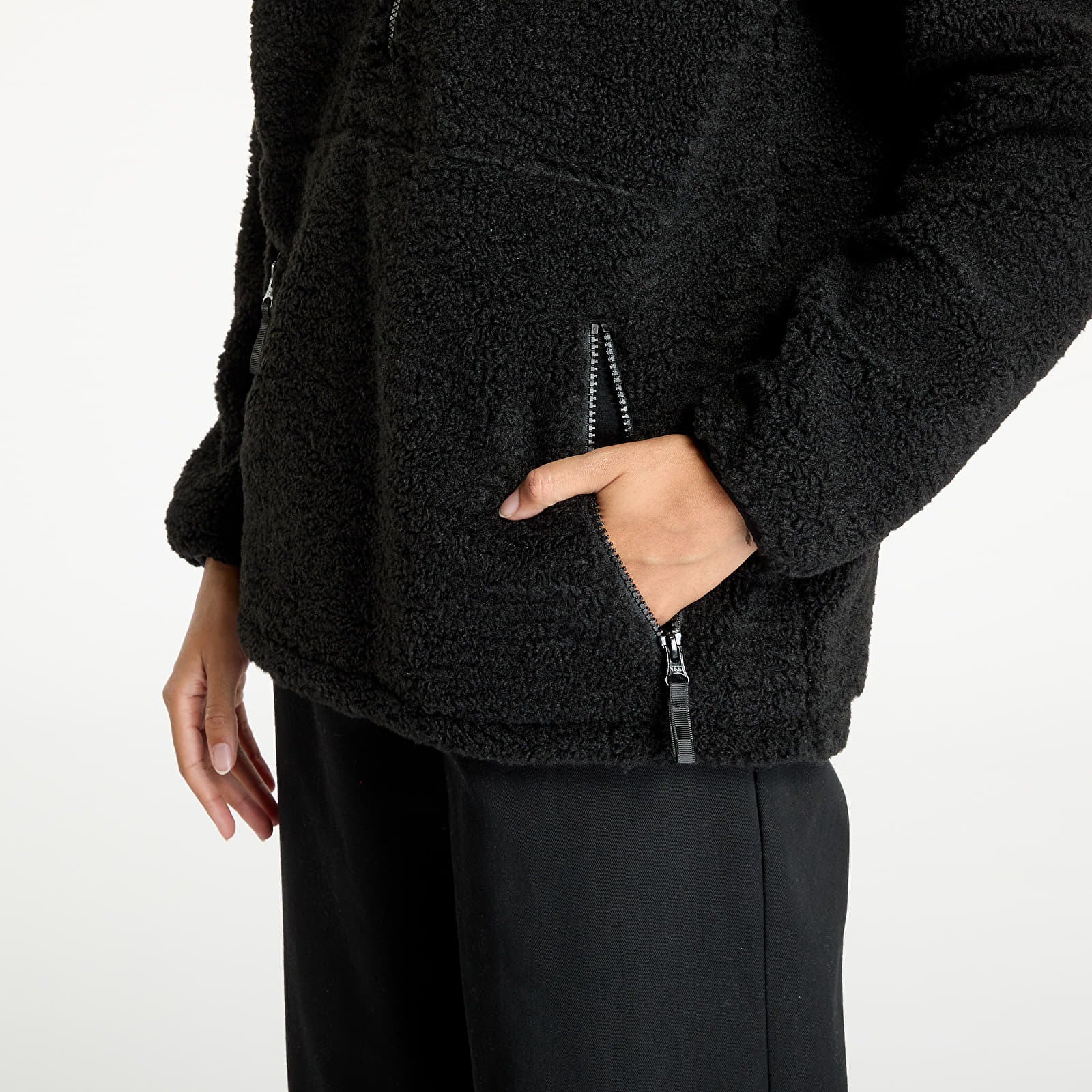 Naiste kampsunid Horsefeathers Elvira Sweatshirt Black