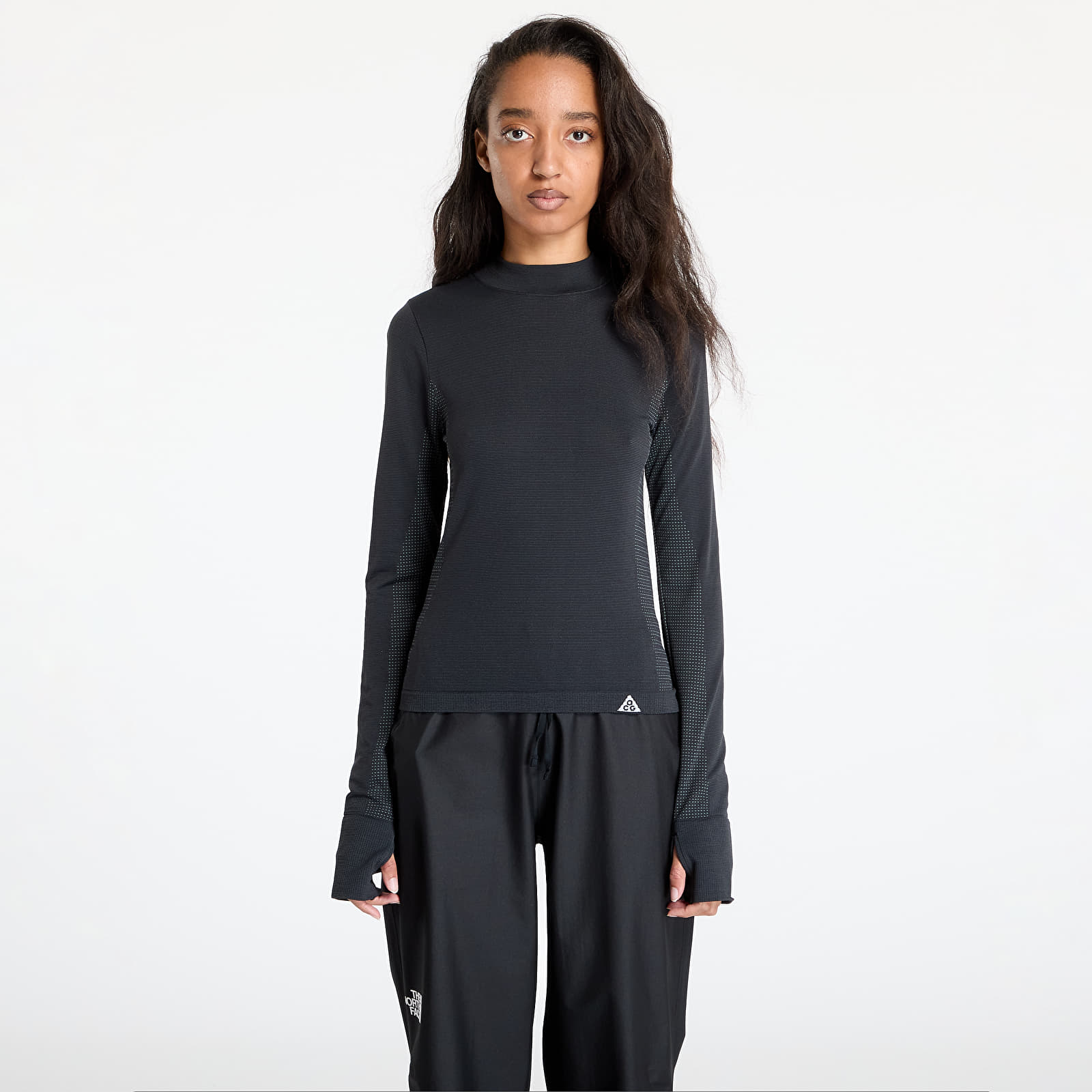 Koszulki damskie Nike ACG "Delta River" Women's Dri-FIT ADV Base Layer Long-Sleeve Top Black/ Cool Grey