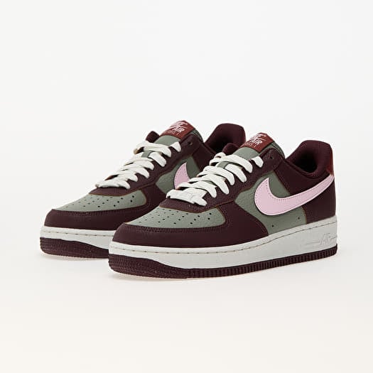 nike air force 1 burgundy crush