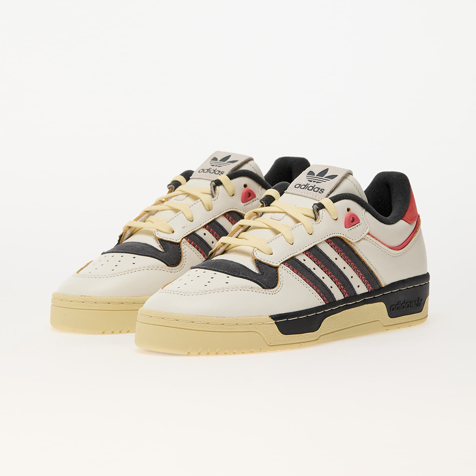 Men's sneakers and shoes adidas Rivalry 86 Low Cloud White/ Carbon/ Easy Yellow