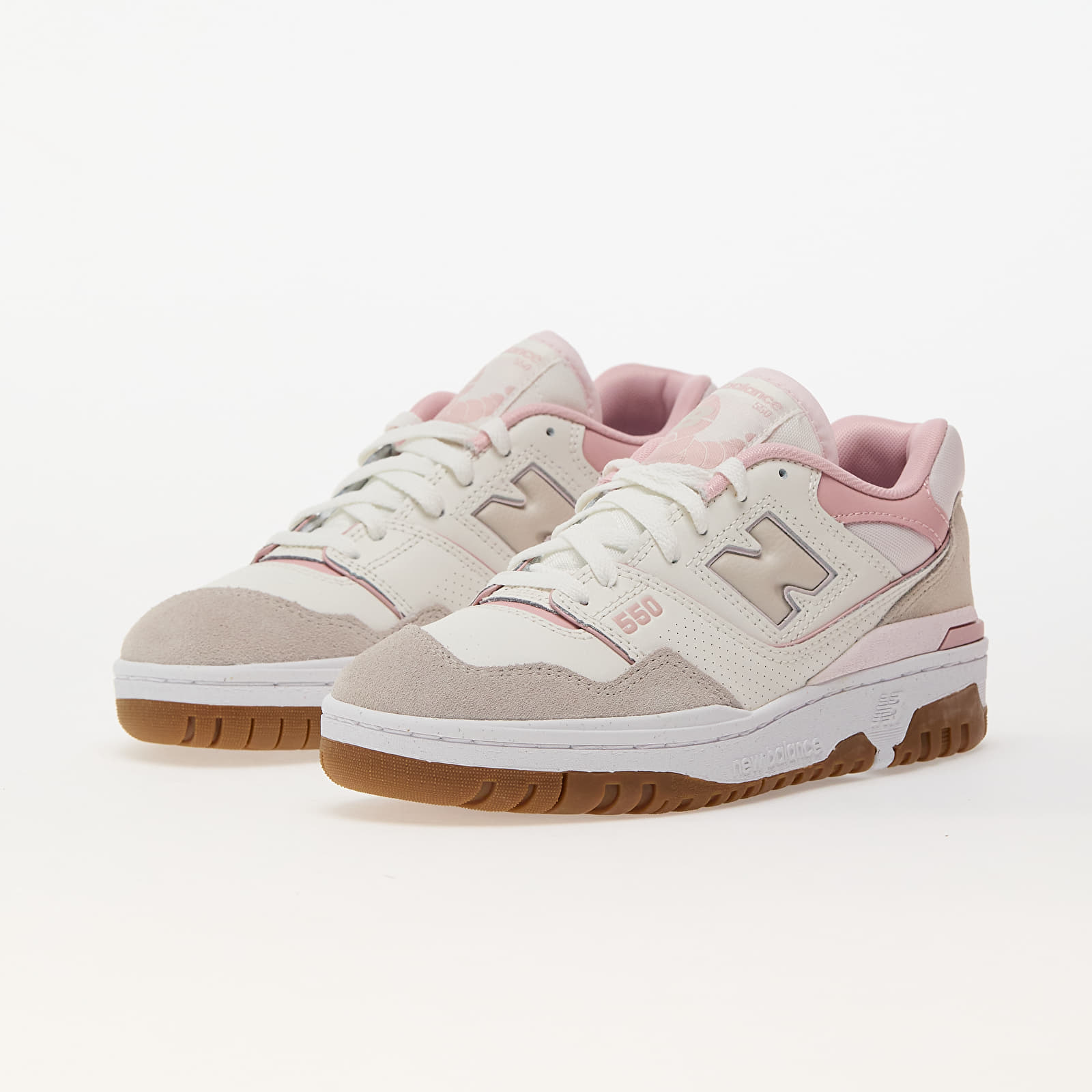 Naiste tossud ja kingad New Balance 550 Sea Salt
