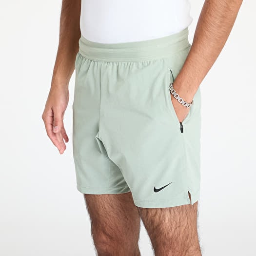 Flex repel 4.0 shorts top