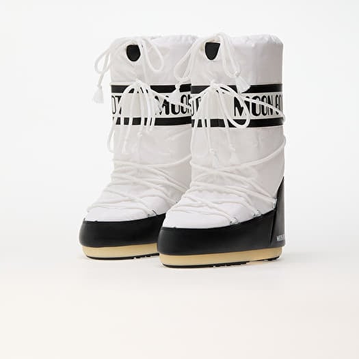 Men's sneakers and shoes Moon Boot Icon Nylon Black/White | Queens