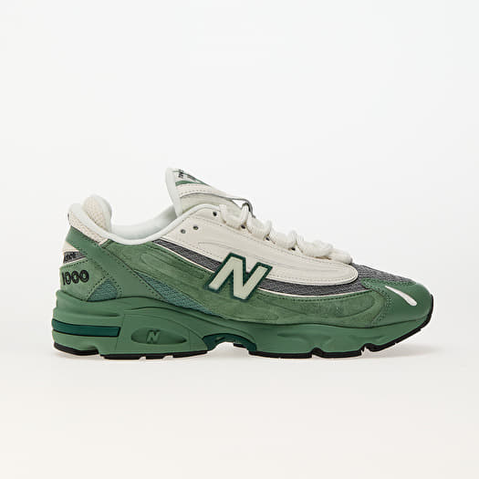 Men s sneakers and shoes New Balance 1000 Green Queens
