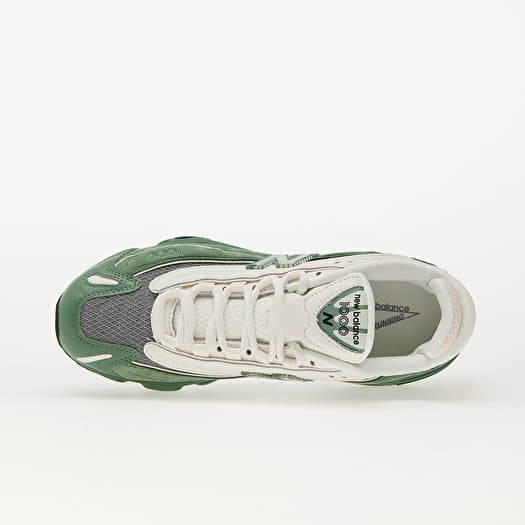 Baskets et chaussures pour hommes New Balance 1000 Green Queens