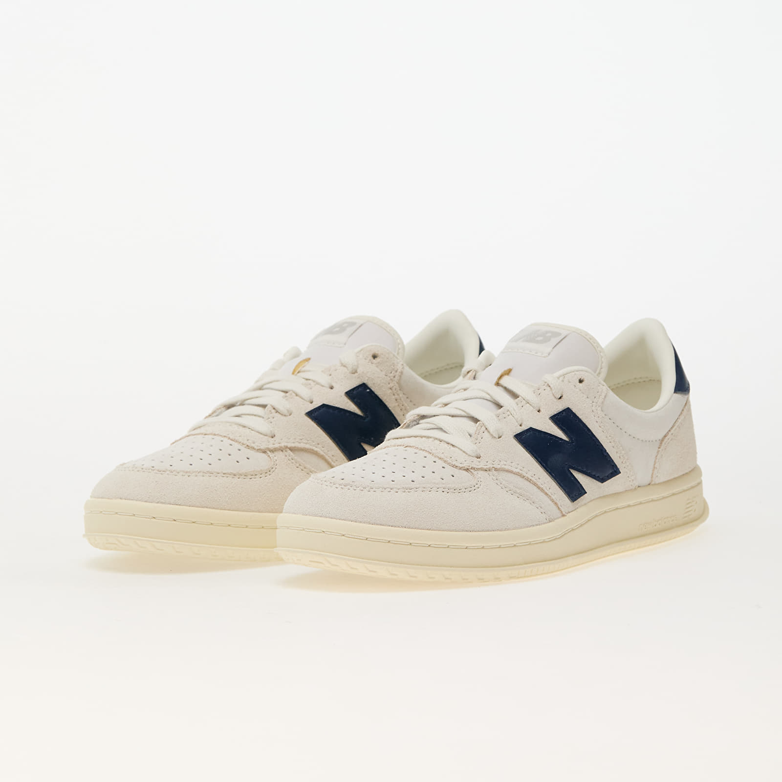 Adidași și pantofi pentru bărbați New Balance 500 White