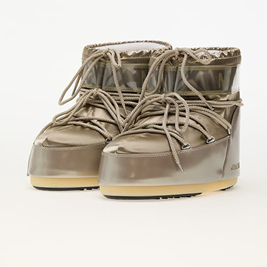 Moon Boot Icon Low Glance Platinum | Queens Women’s Moon Boot icon low glance | Platinum main image 0