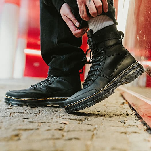 Dr marten combs boots discount