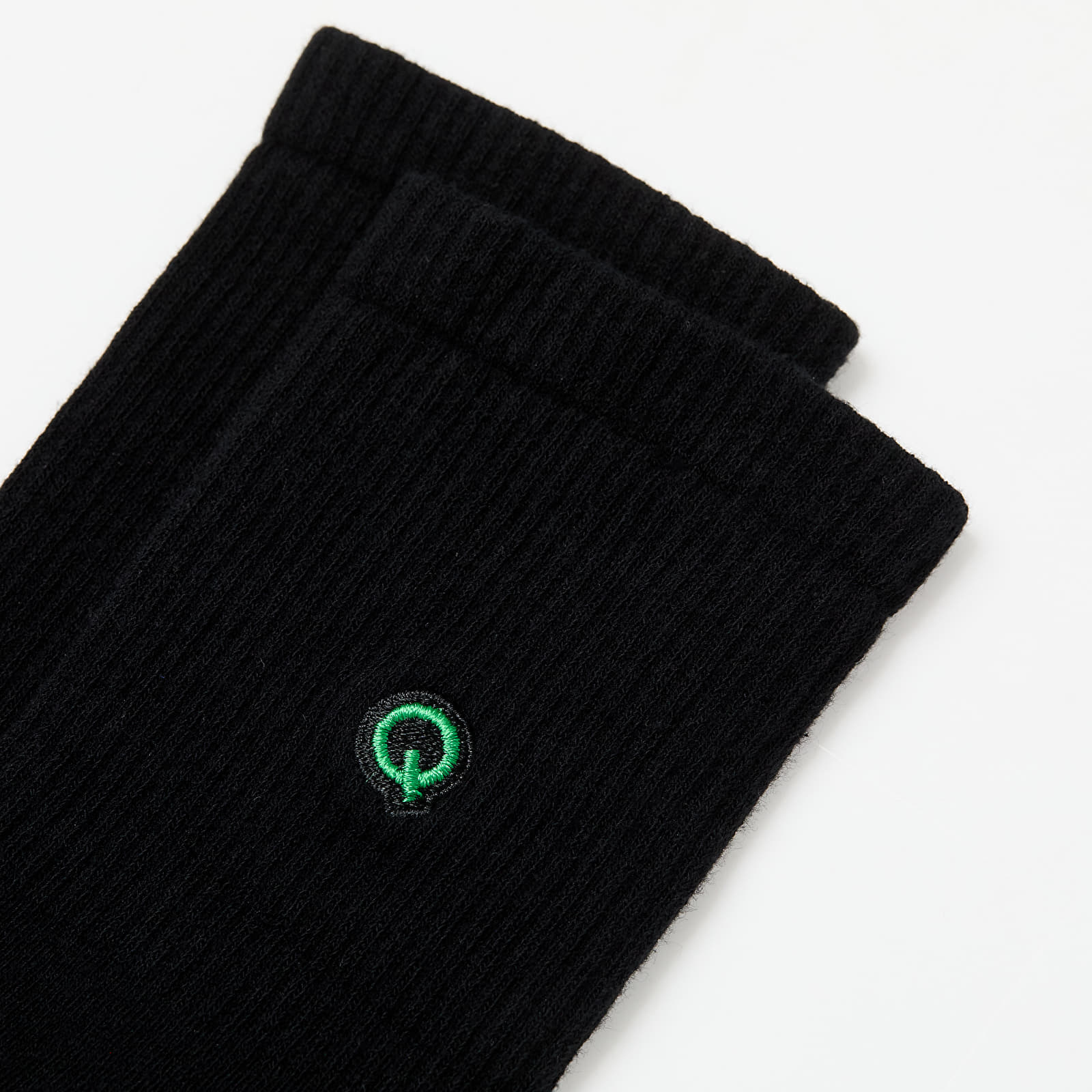 Queens Essential Short Crew Socks 3-Pack Black 39-42
