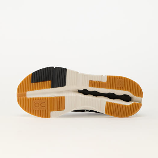 Women's sneakers and shoes On W Cloudnova Form 2 Black