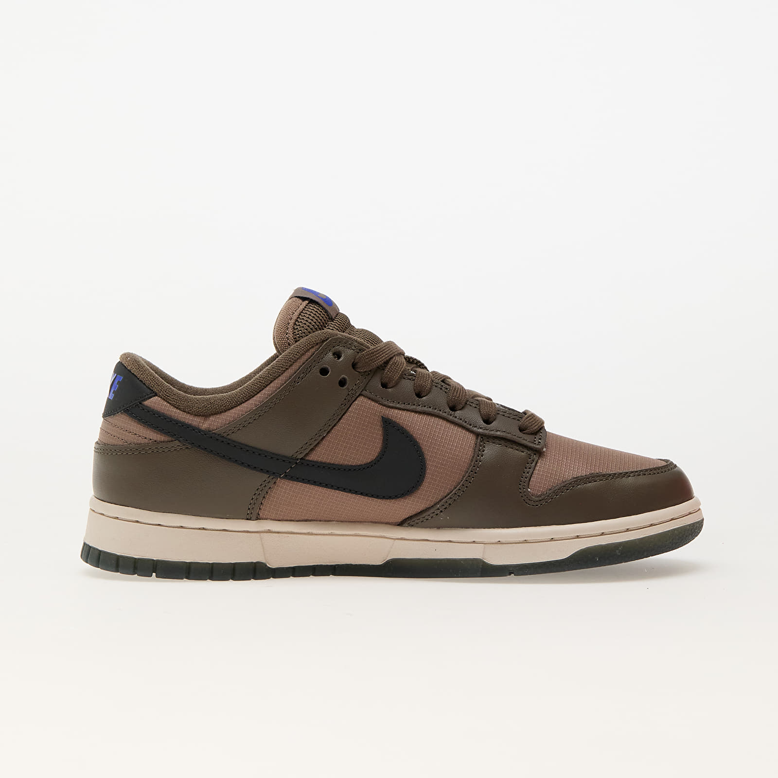 Sneakers og sko til kvinder Nike W Dunk Low Ironstone/ Anthracite-Mink Brown