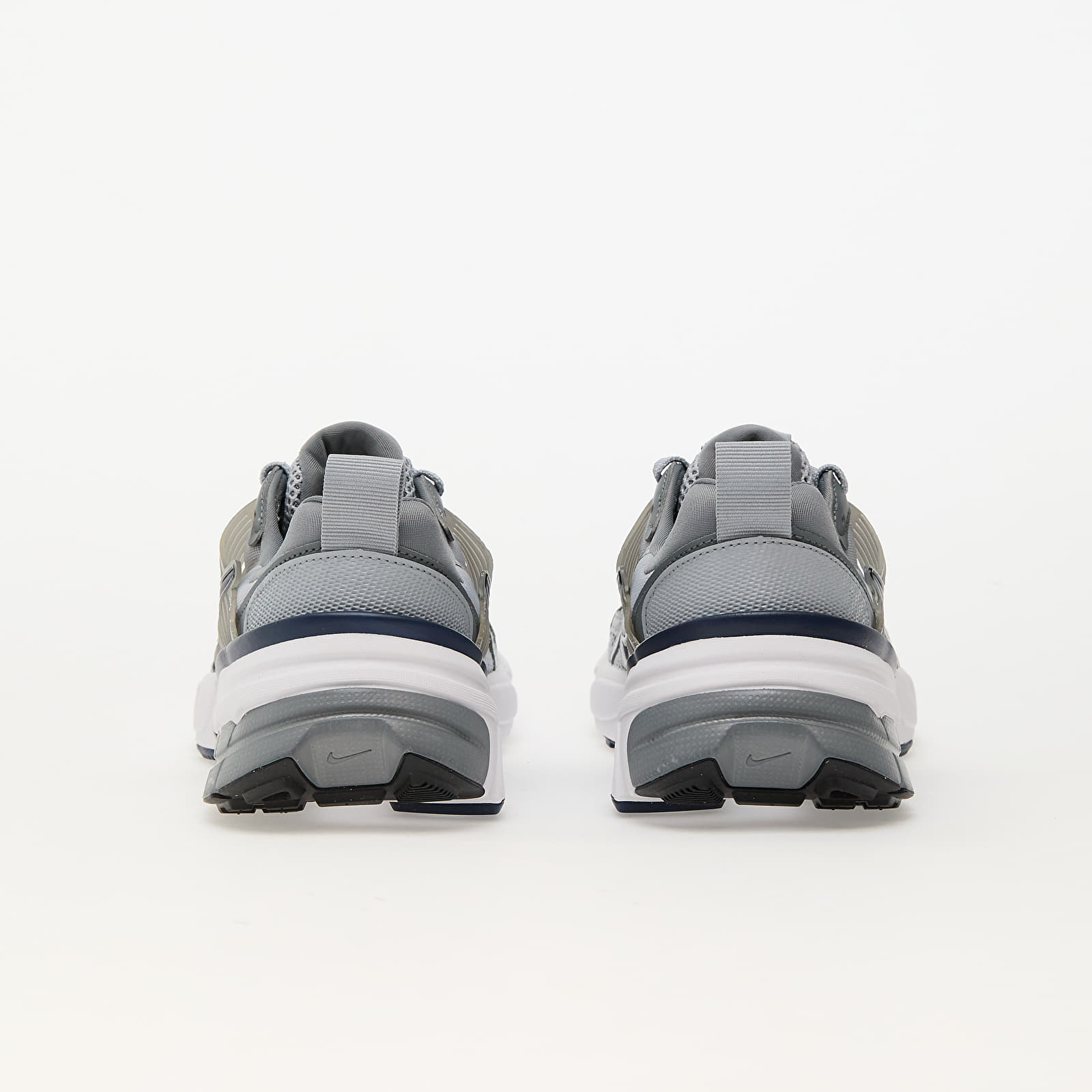 Zapatillas Hombre Nike V2K Run Wolf Grey/ Midnight Navy-Cool Grey-White
