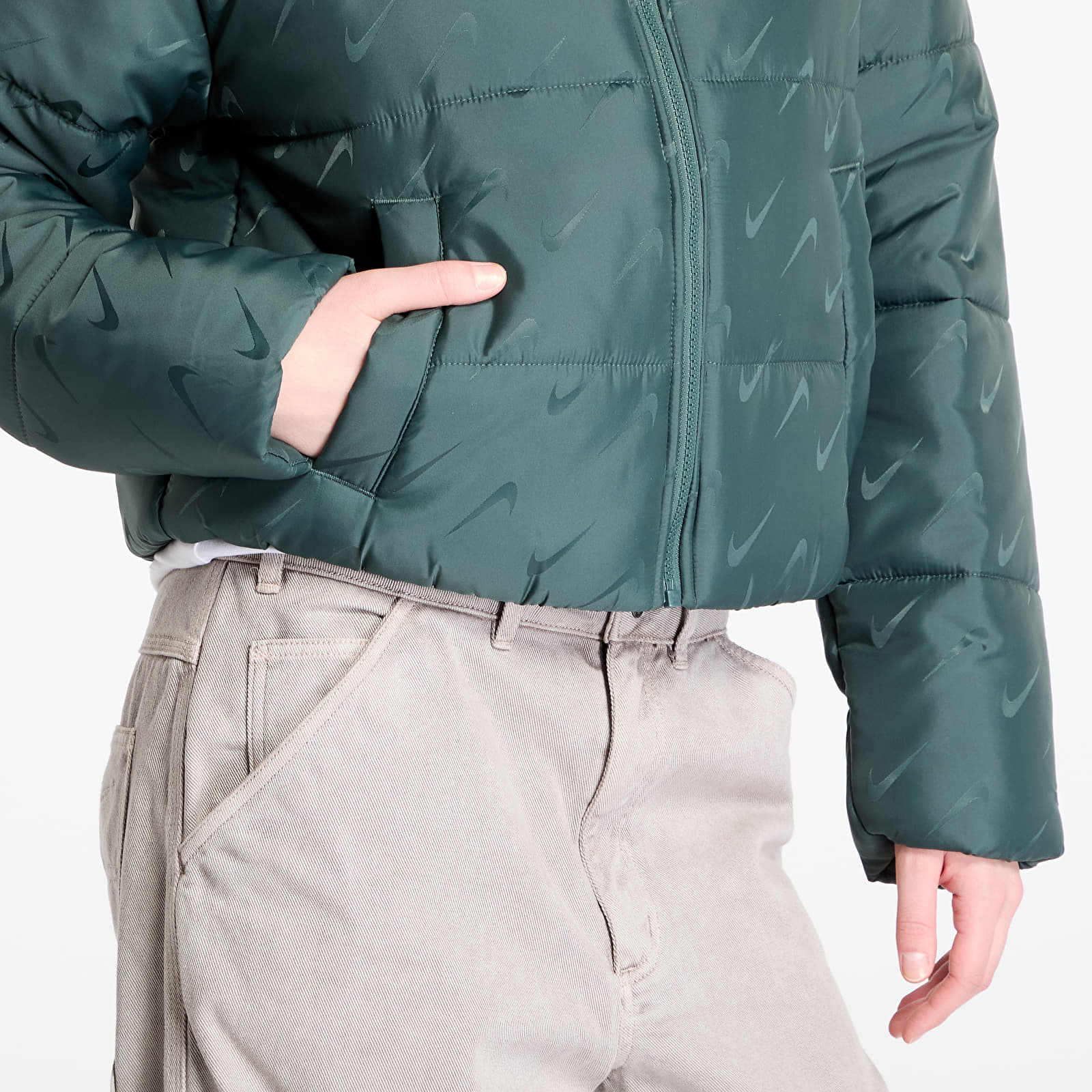 Naisten takit Nike Sportswear Classic Women's Loose Therma-FIT Puffer Jacket Vintage Green/ White