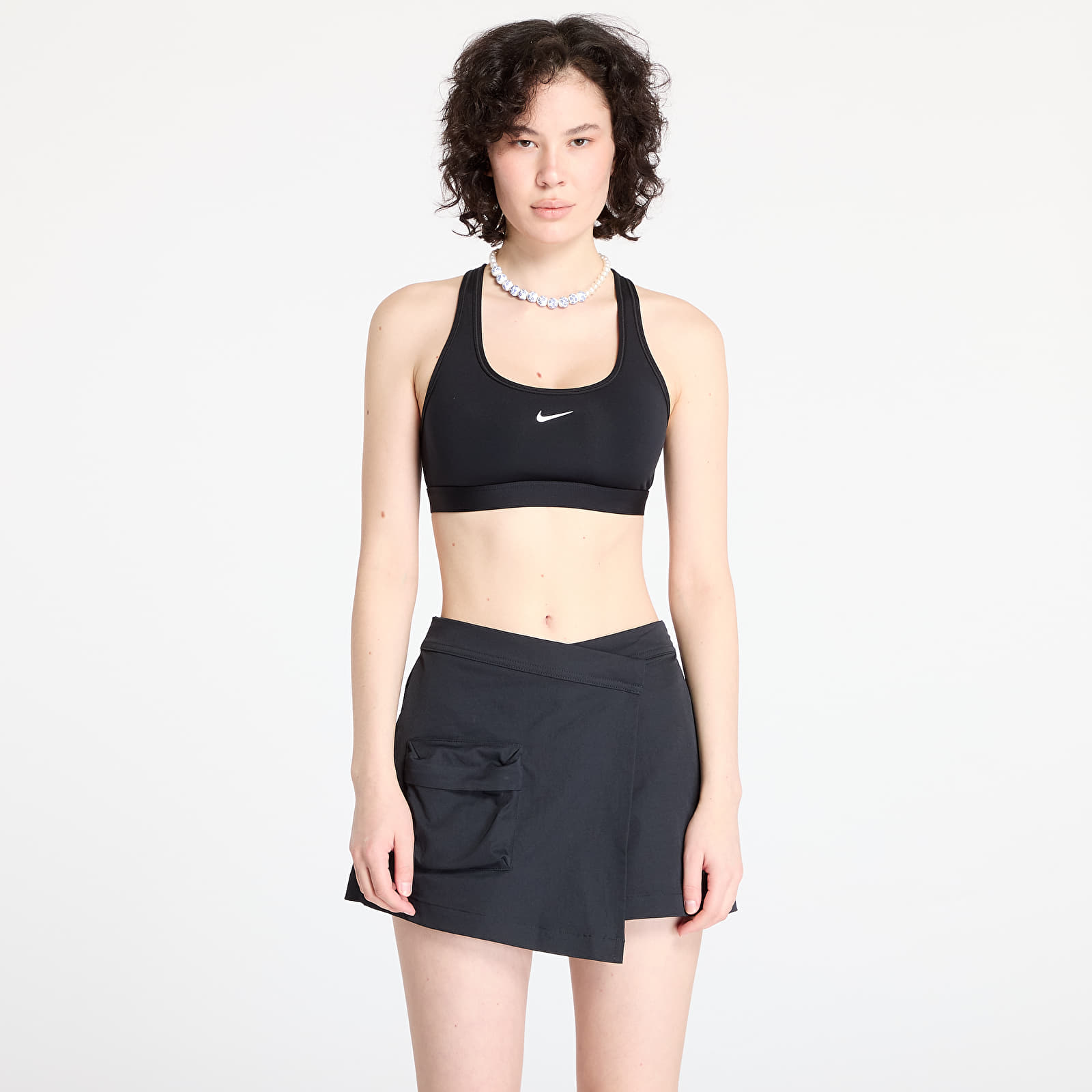 Sujetadores Nike Swoosh Light Support Women's Non-Padded Sports Bra Black/ White