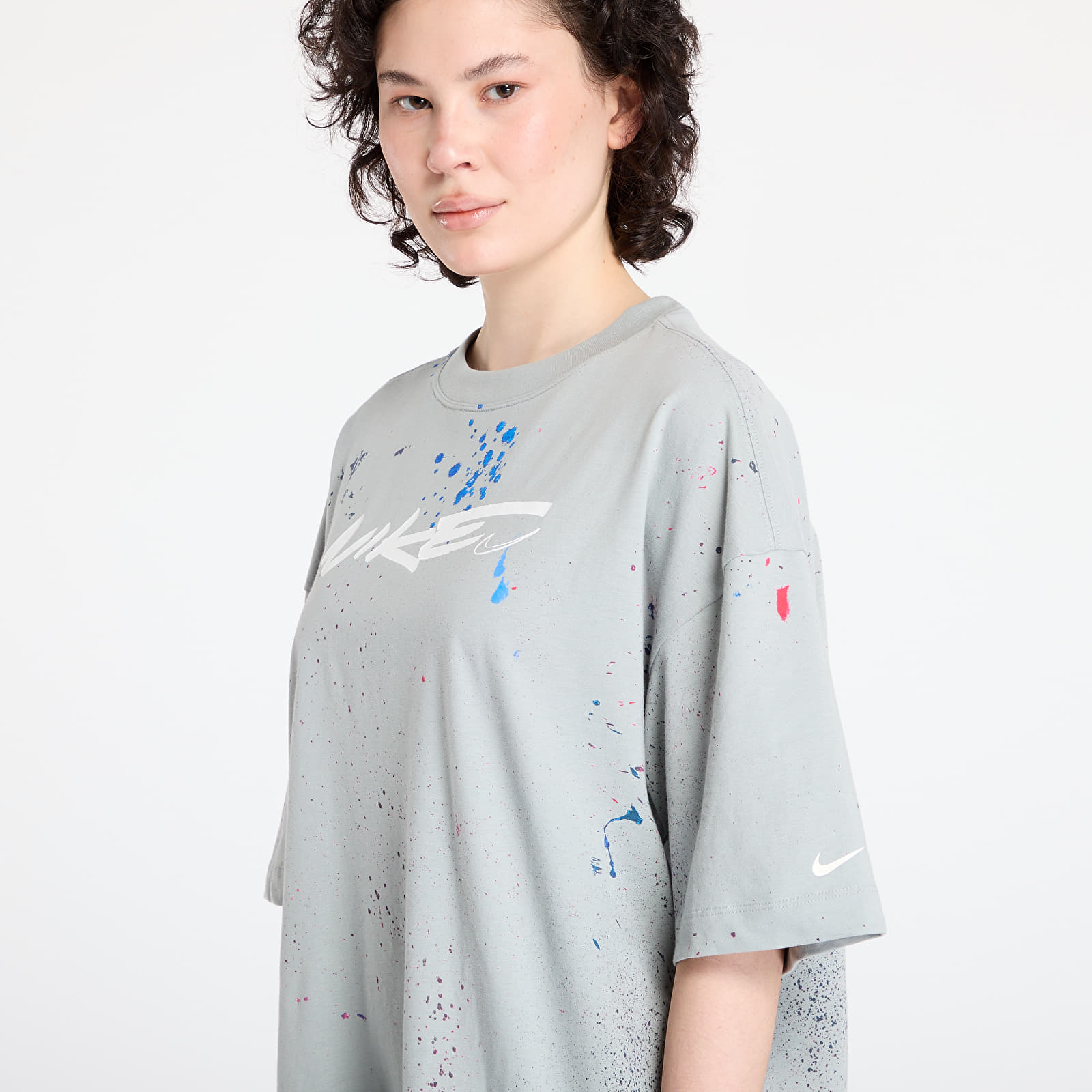 Женские футболки Nike Wmns Breaking Dance Short Sleeve Tee x Futura Base Grey