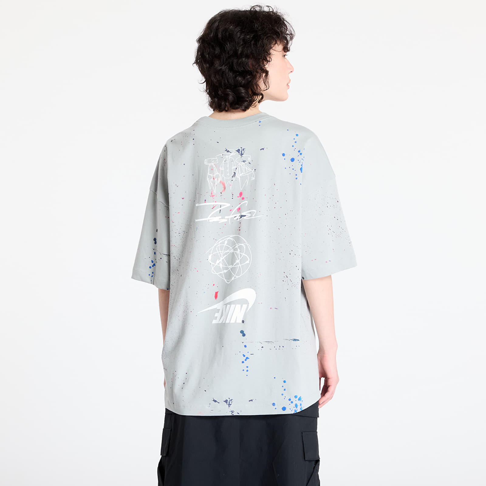 Женские футболки Nike Wmns Breaking Dance Short Sleeve Tee x Futura Base Grey
