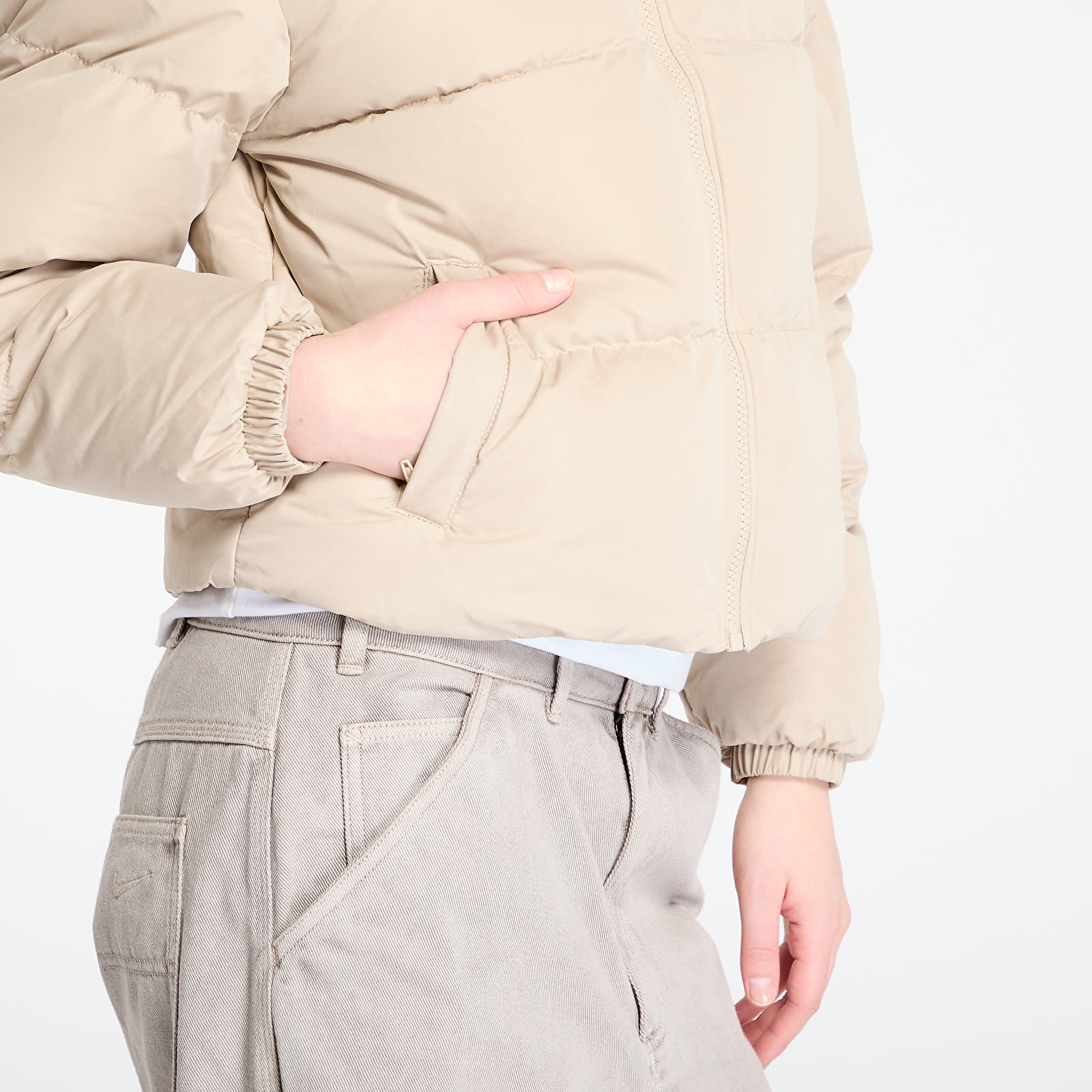 Jacken für Frauen Urban Classics Ladies Short Peached Puffer Jacket Wet Sand