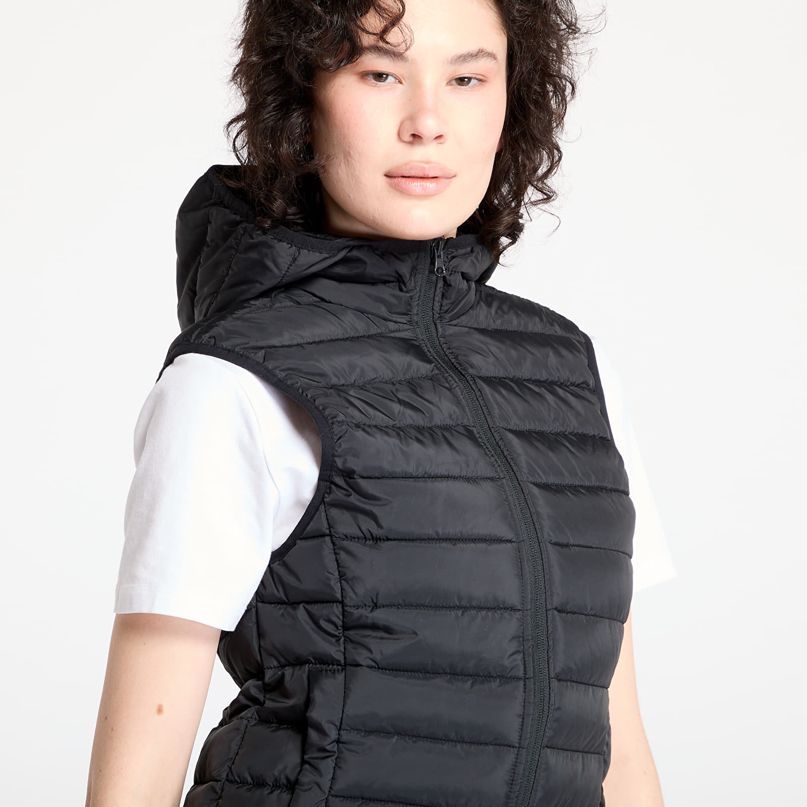 Women's cardigans Urban Classics Ladies Ultra Light Puffer Vest Black