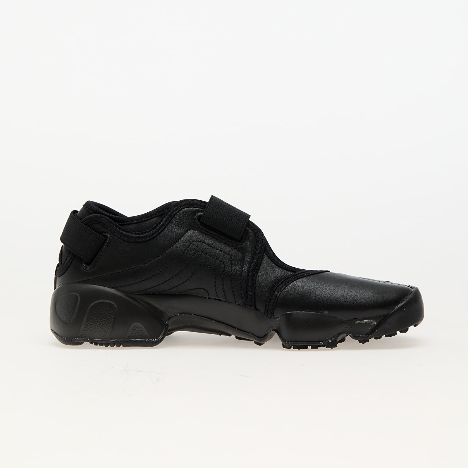 Black nike rifts womens online