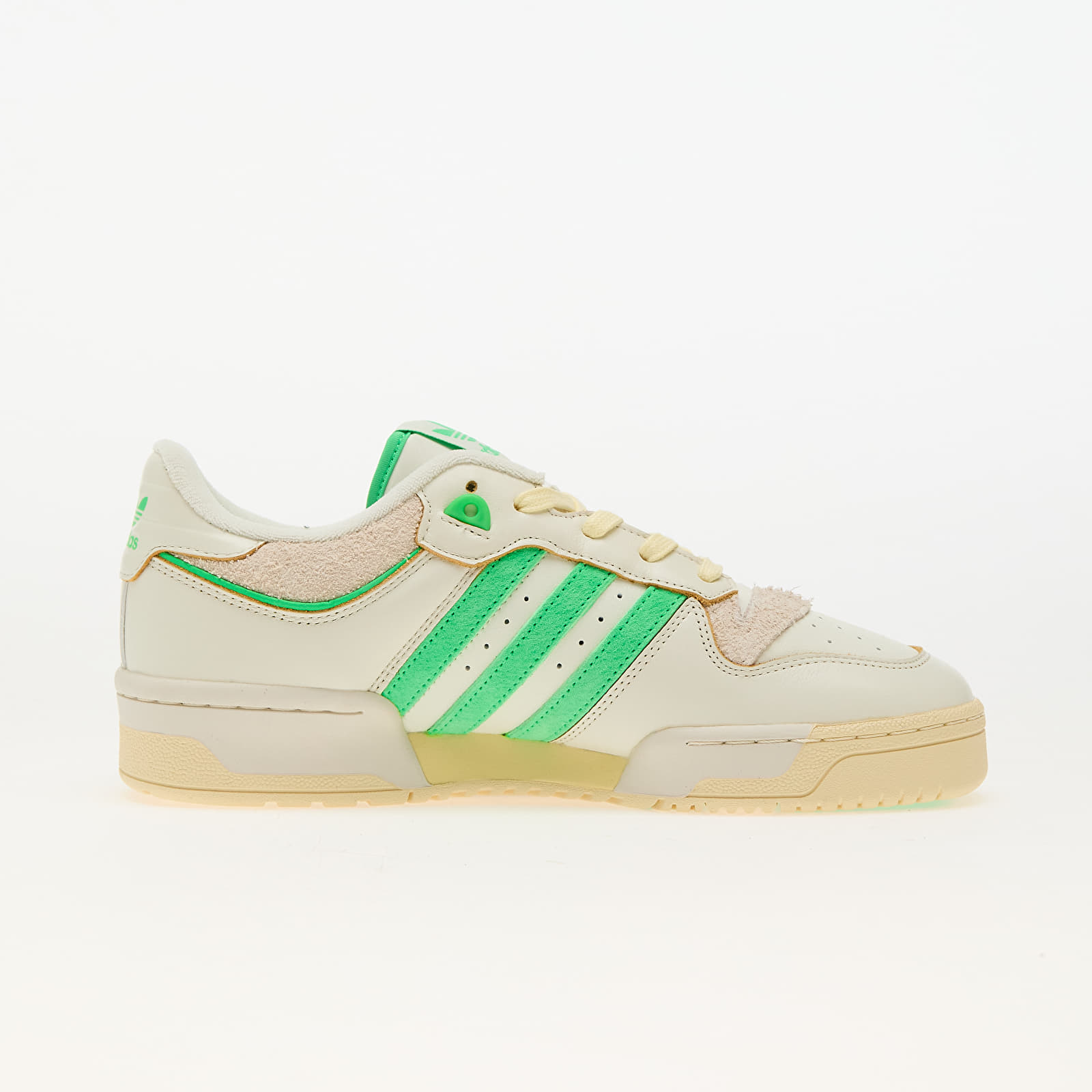 Men's sneakers and shoes adidas Rivalry 86 Low Wonder White/ Core Black/ Orbit Grey