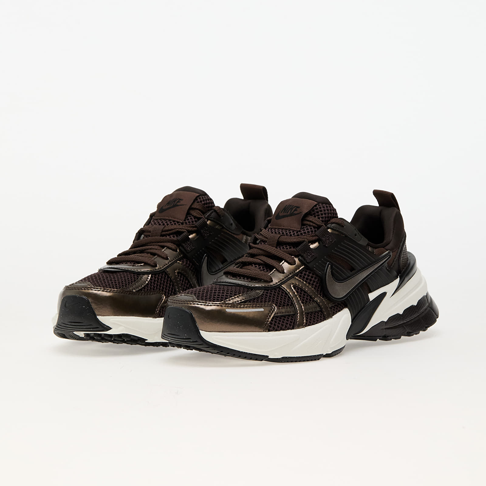 Moški čevlji Nike V2K Run Velvet Brown/ Baroque Brown-White-Black