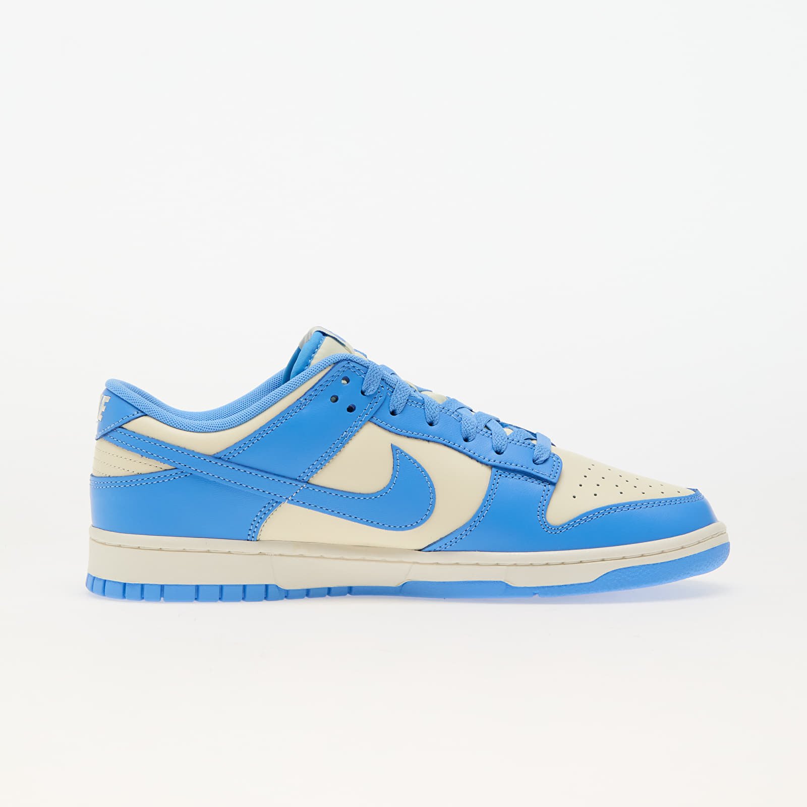 Férfi tornacipők és cipők Nike Dunk Low Retro Coconut Milk/ University Blue-Gym Red