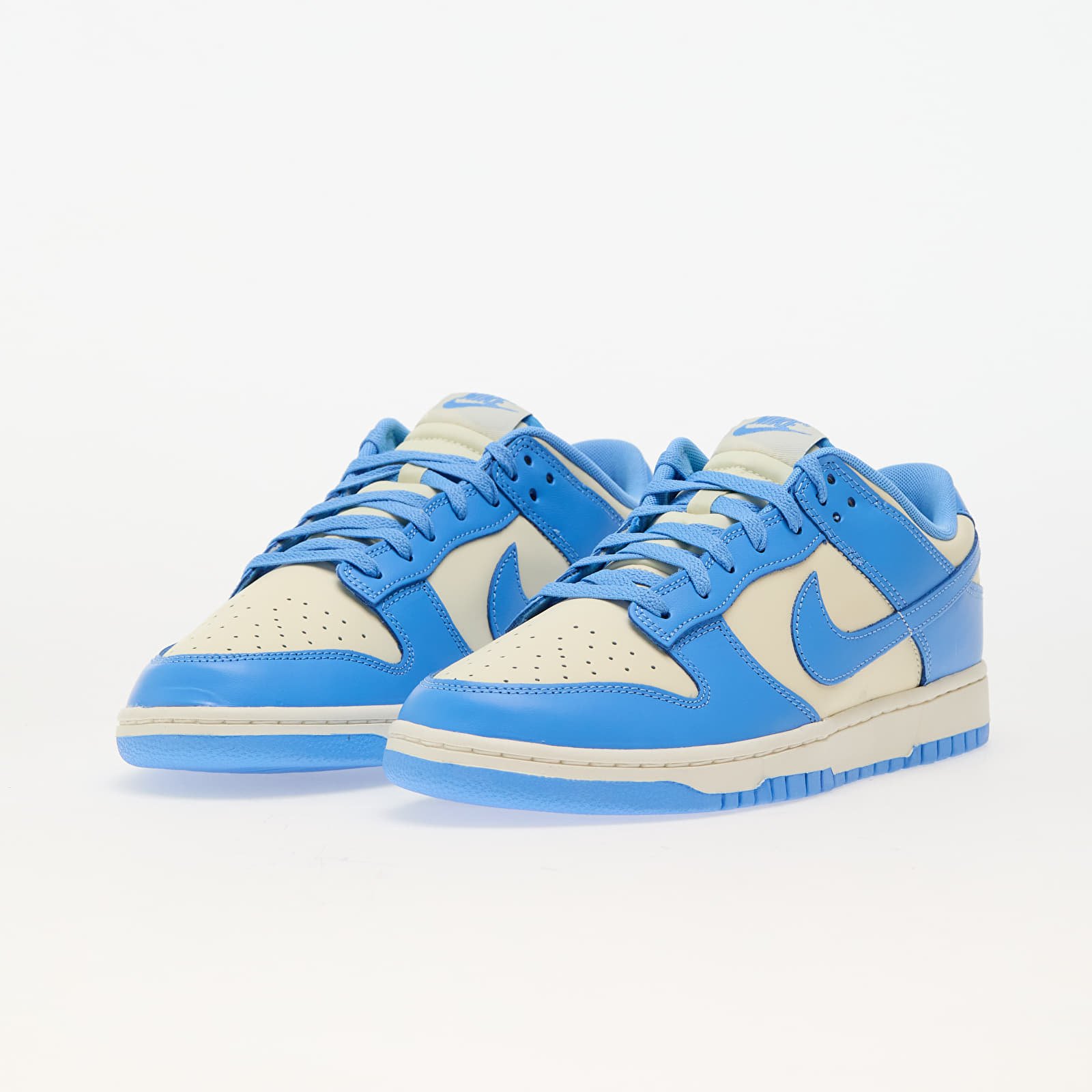 Férfi tornacipők és cipők Nike Dunk Low Retro Coconut Milk/ University Blue-Gym Red