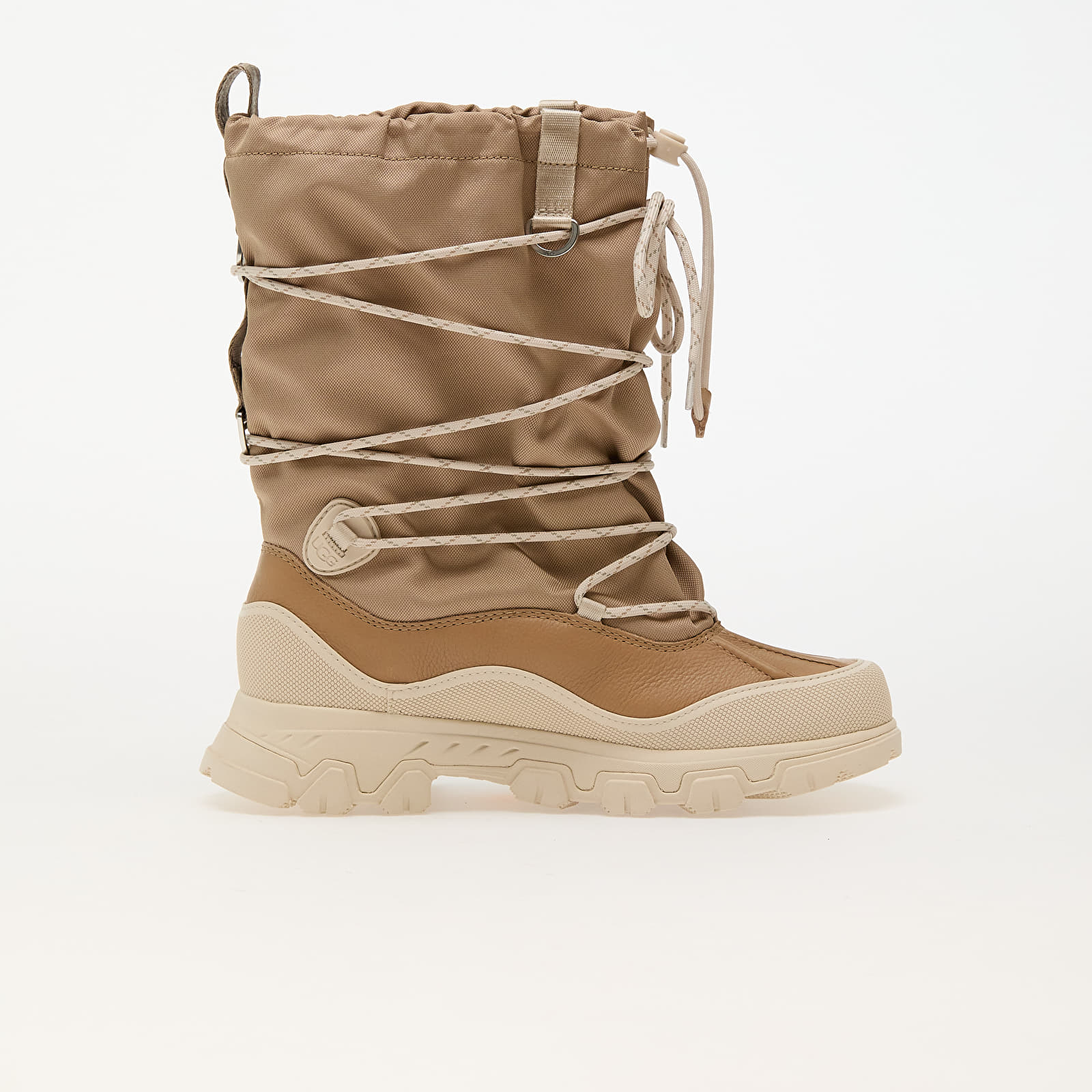 Women's sneakers and shoes UGG W Metropeak Sand