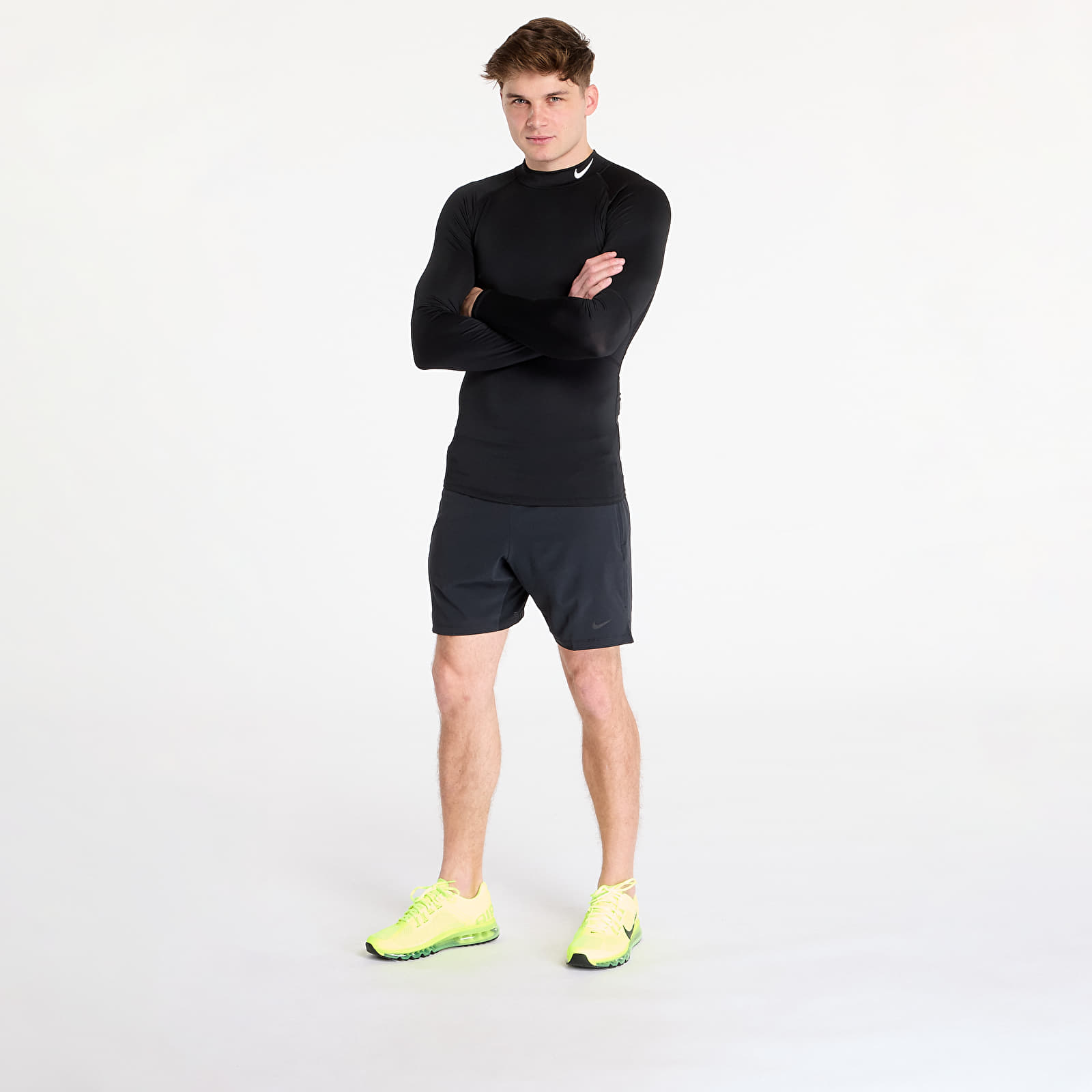 Heren tanktops Nike Pro Men's Dri-FIT Fitness Mock-Neck Long-Sleeve Top Black/ White