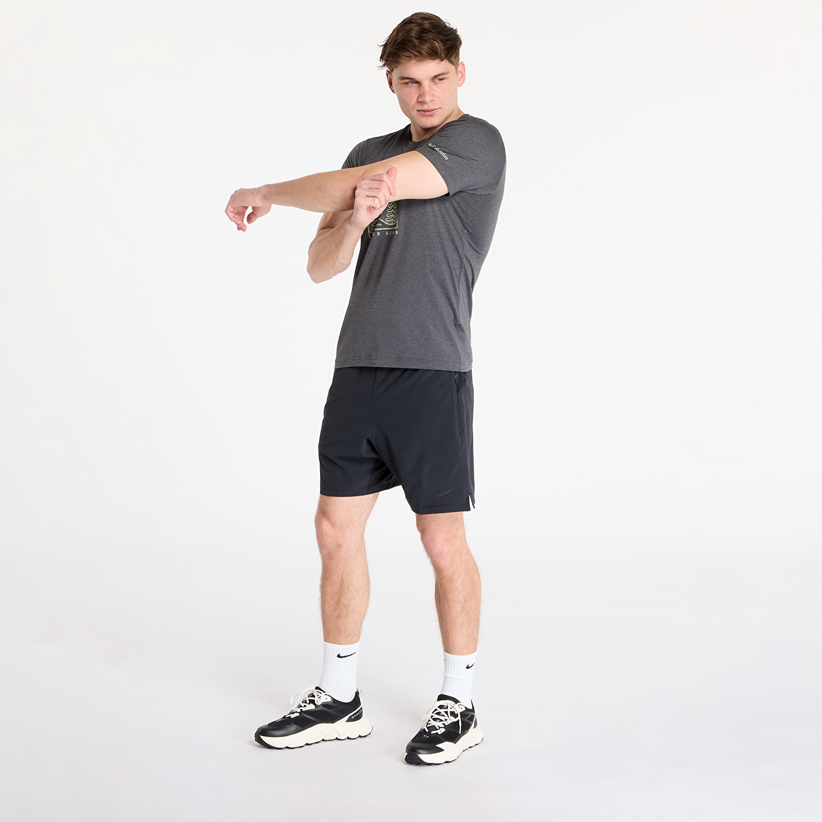 Moške majice Columbia Kwick Hike™ Graphic Short-sleeve Tee Black Heather