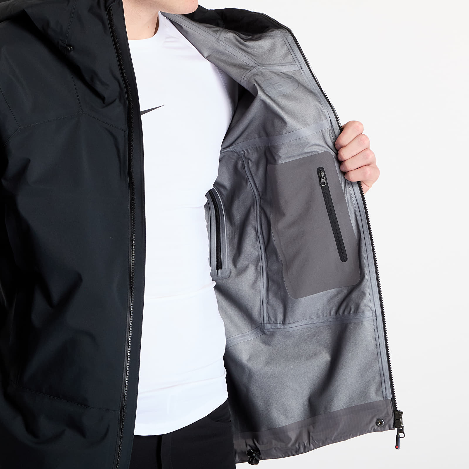 Men's raincoats Tilak Storm 23 Jacket Caviar Black
