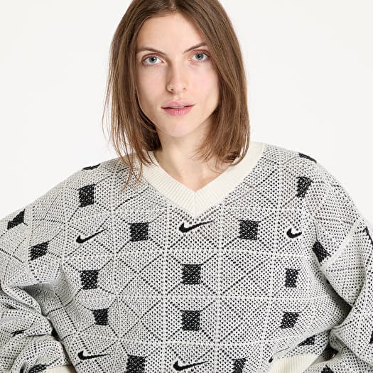 Women's Sweaters Nike Naomi Osaka Women's Engineered Knit Sweater