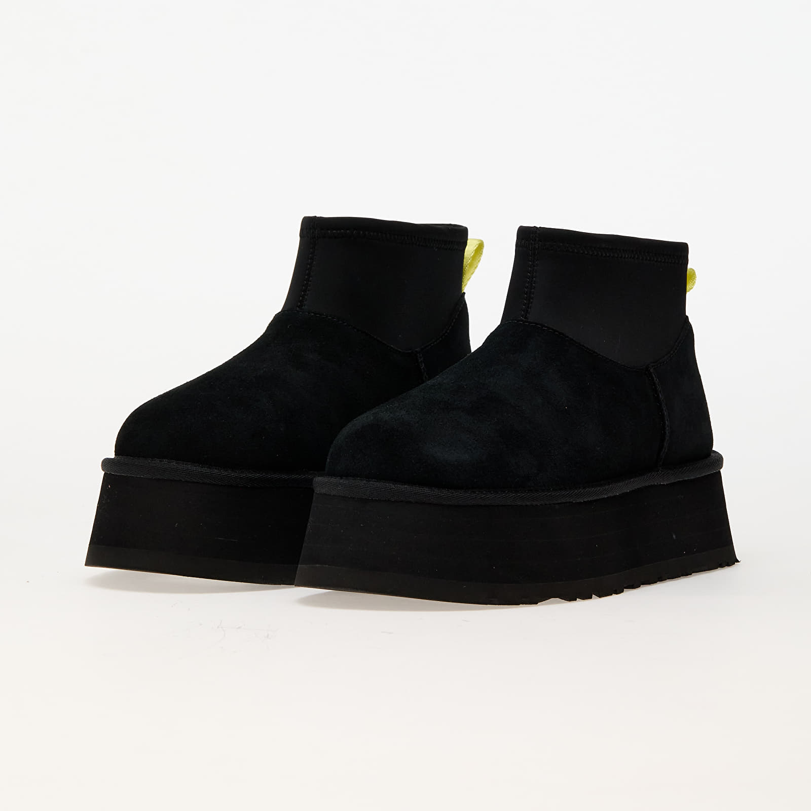 Naiste tossud ja kingad UGG W Classic Mini Dipper Puffer Black/ Black