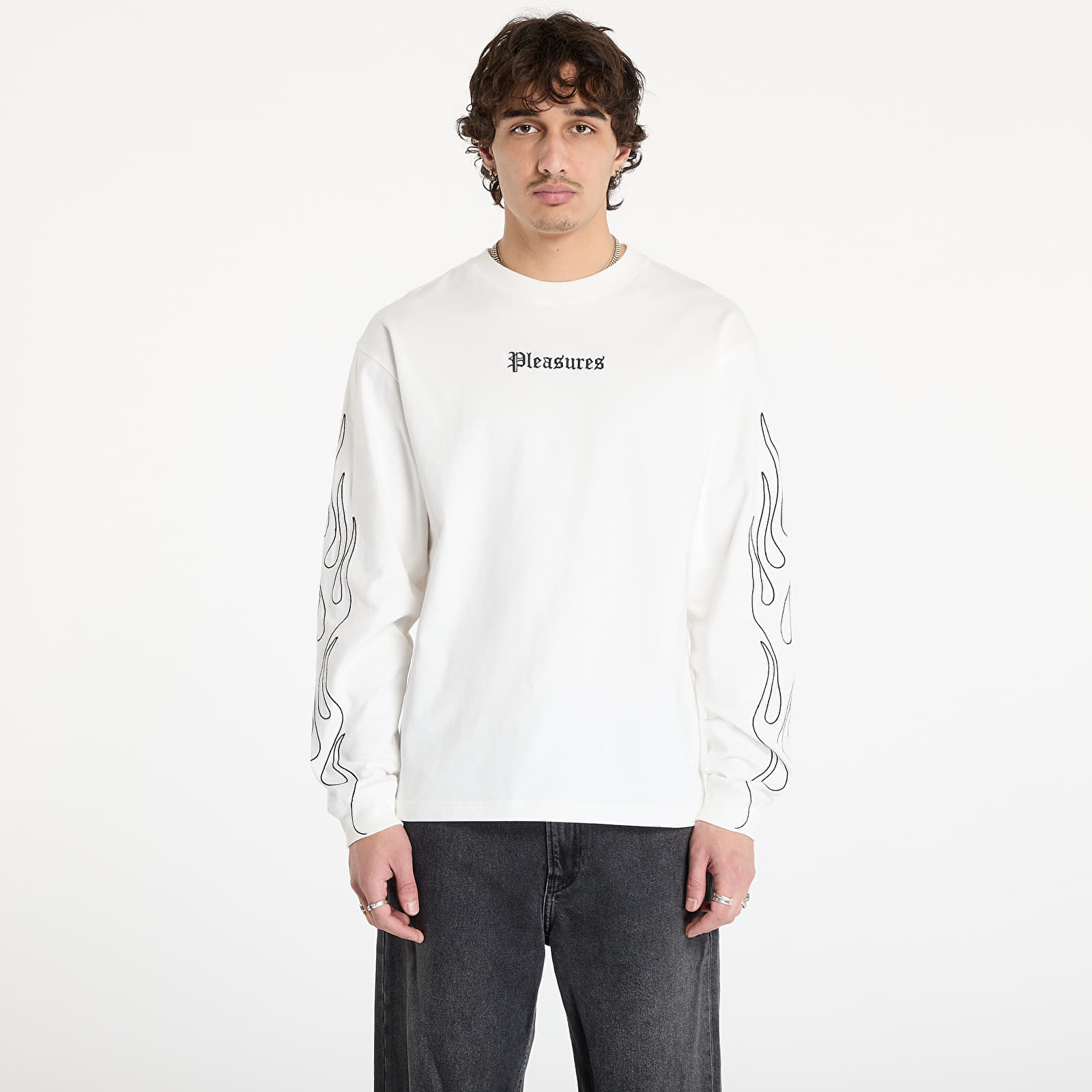 T-shirts PLEASURES Fiery Heavyweight Longsleeve White