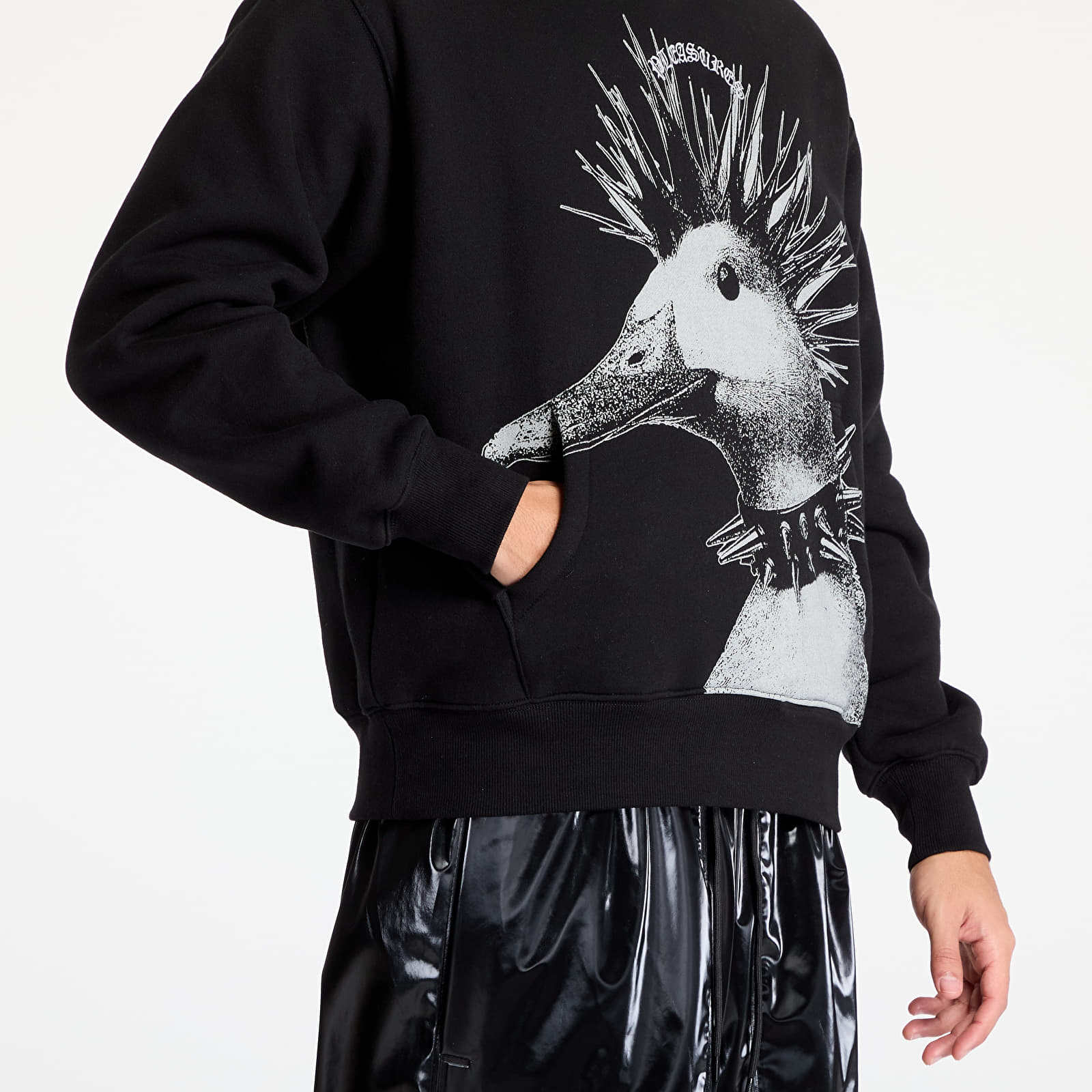Kapuutsikud ja kampsunid PLEASURES Punk Duck Hoodie Black