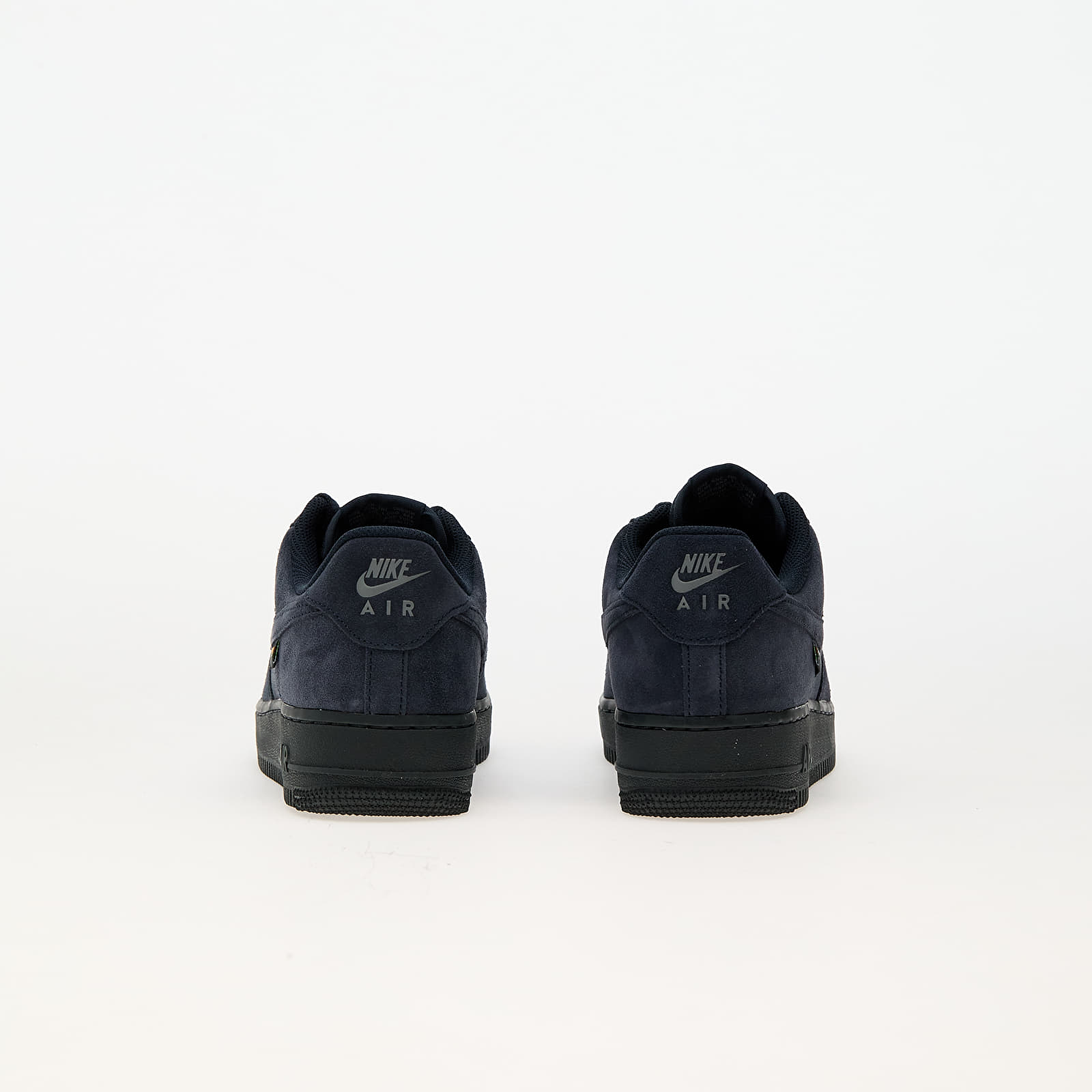 Nike air force 1 mens black suede outlet